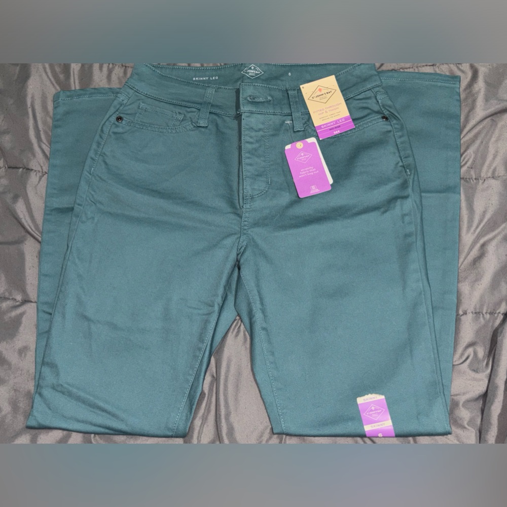 woman’s jeans